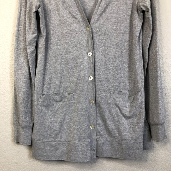 BKE Red Long Sleeve Gray Sparkle Button-Front Cardigan Women's M Pocket Stretch - Picture 4 of 11